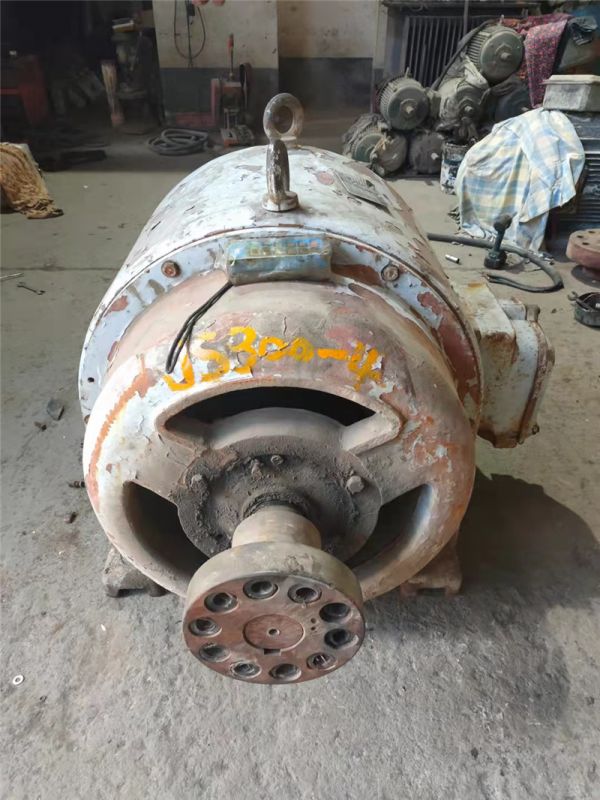 三相異步電動(dòng)機(jī)JS128-4極 300kw